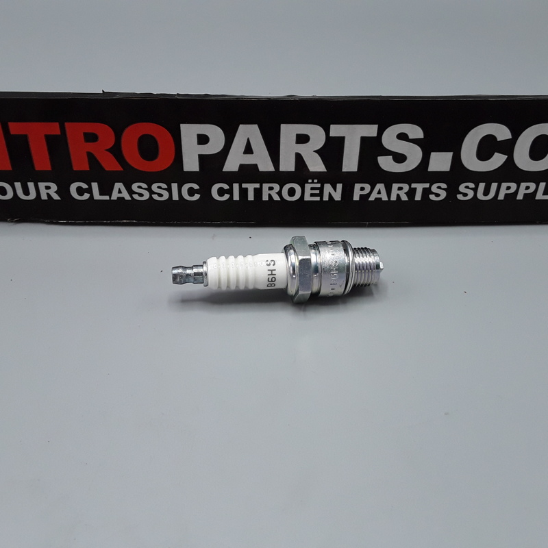 Spark plug NGK B6HS 4510